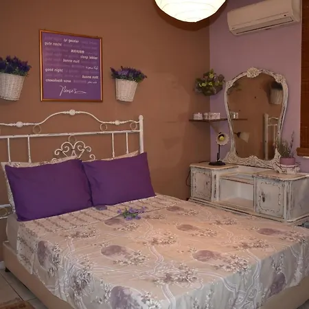 Nensie's Boutique